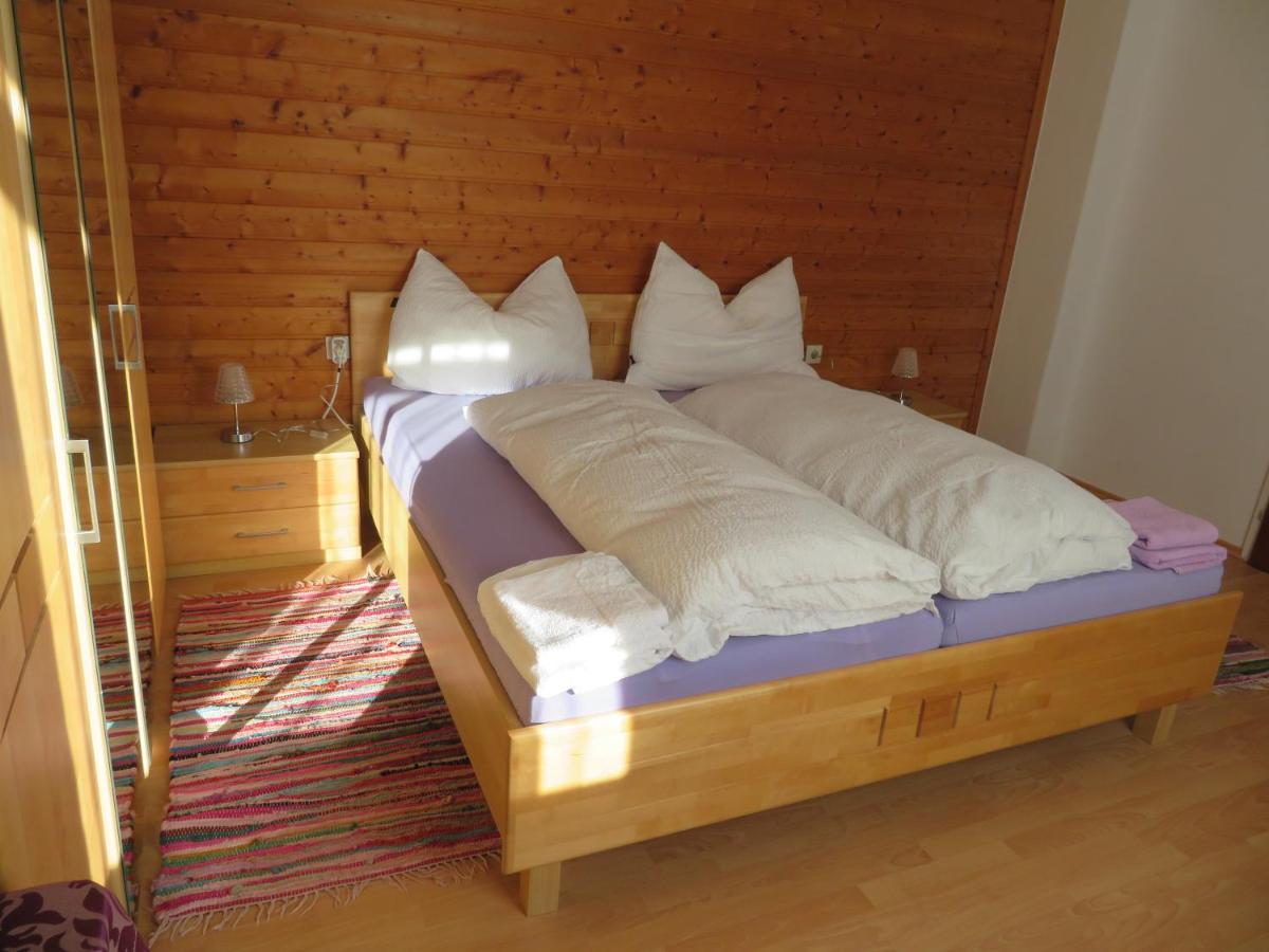 Haus Irmi Bed & Breakfast Knittelfeld Exterior photo
