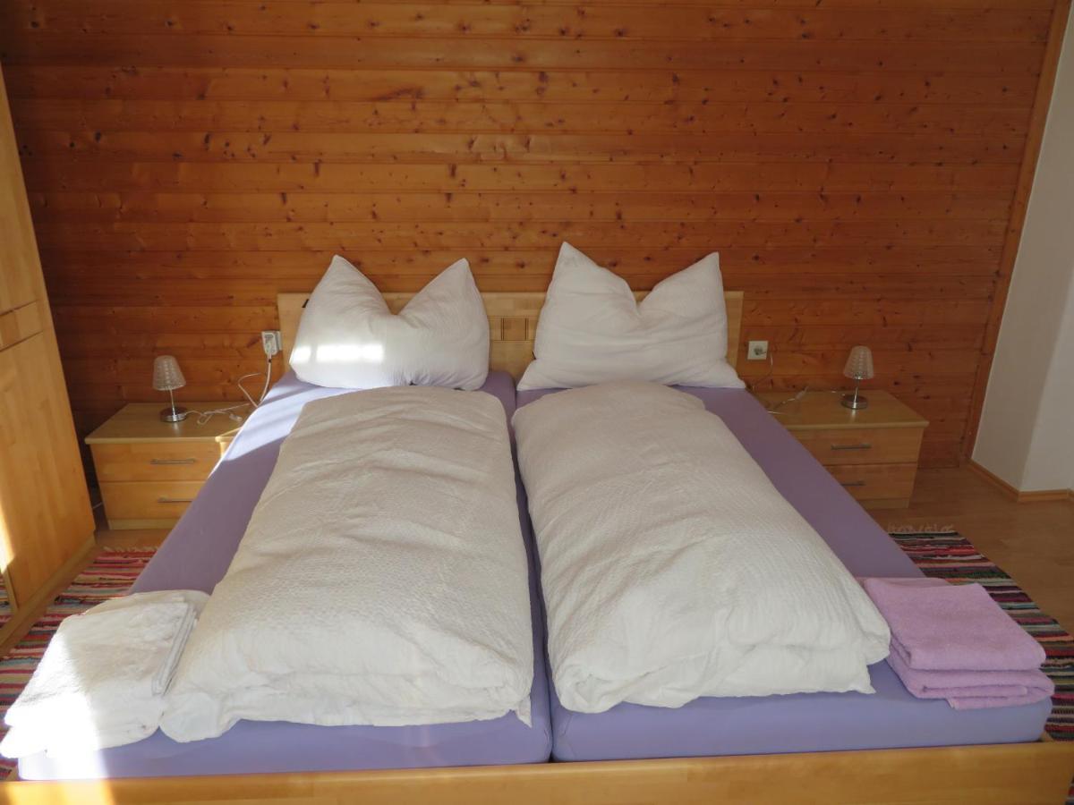 Haus Irmi Bed & Breakfast Knittelfeld Exterior photo
